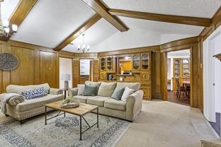 Beautiful DeSoto home offering peaceful surroundings and spacious living! - Photo 1 of 1