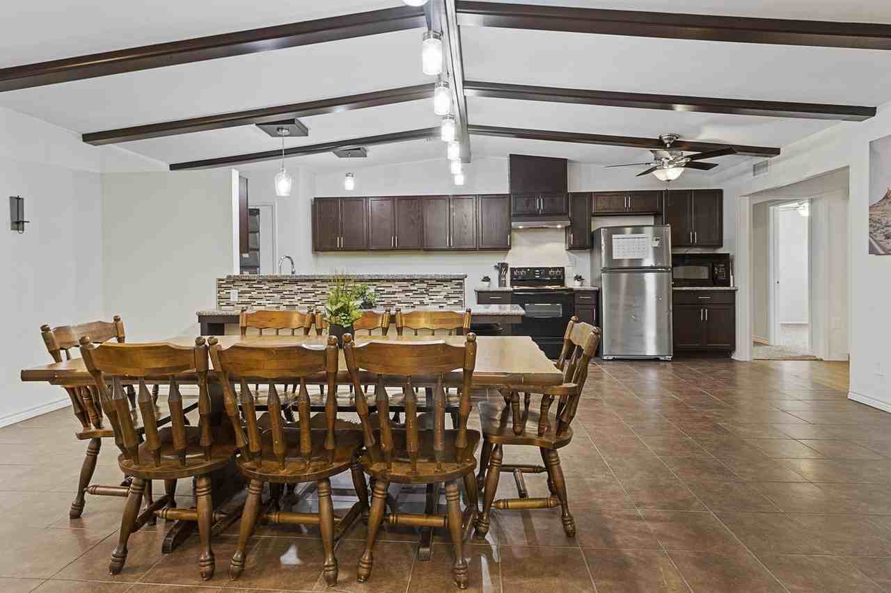 Luxurious Living in San Antonio – A Beautiful Home with Premium Features! - Photo 7 of 21