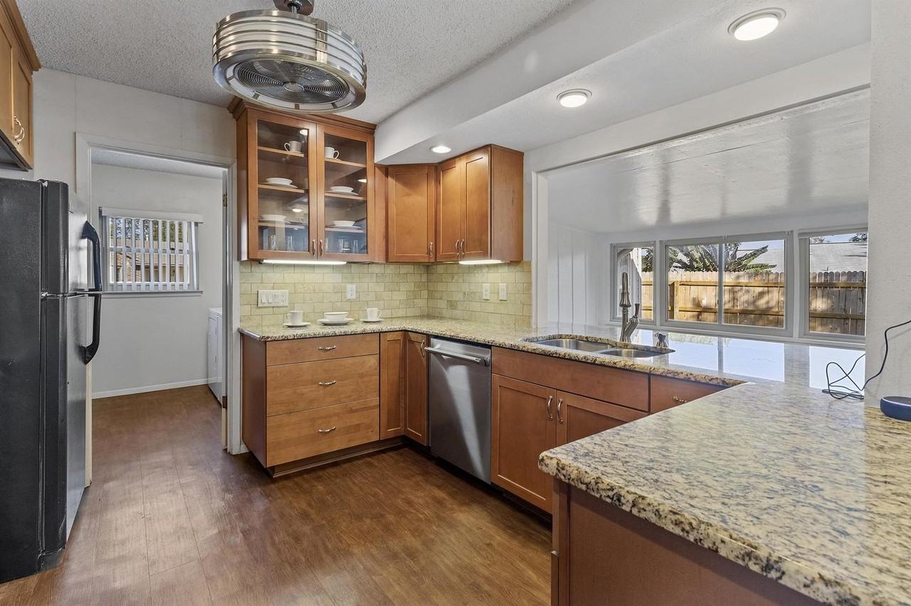 Charming San Antonio Retreat Near McAllister Park - Photo 6 of 17