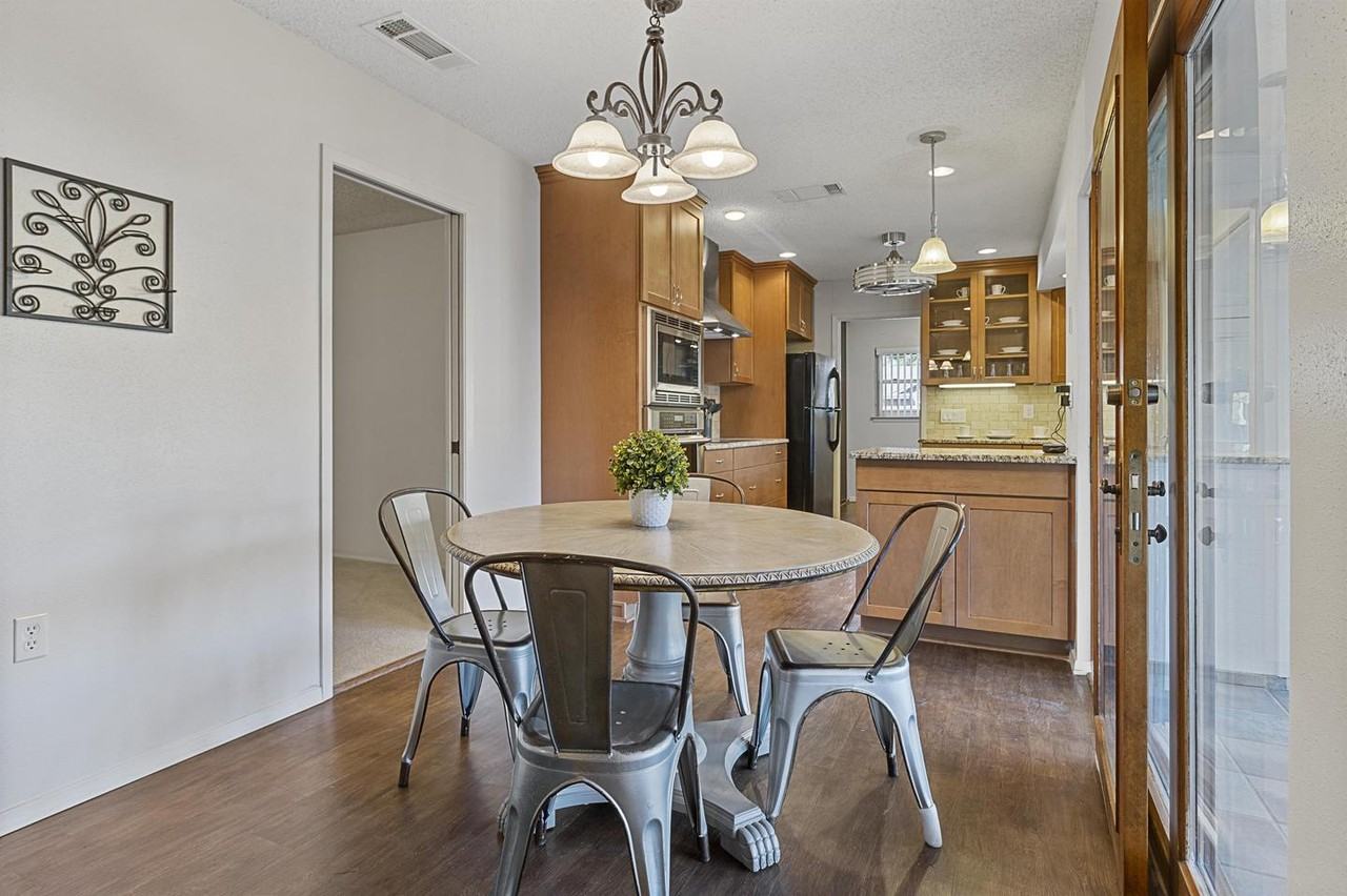 Charming San Antonio Retreat Near McAllister Park - Photo 4 of 17