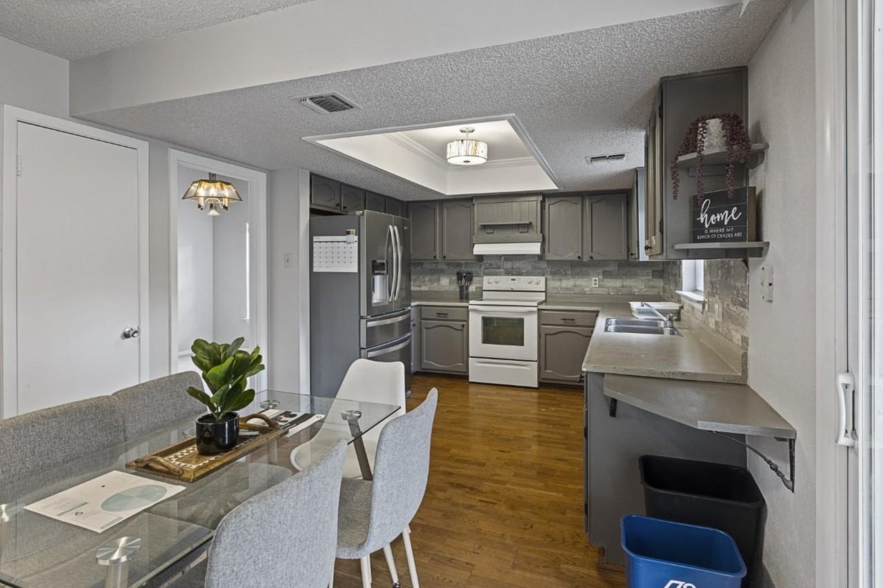 Charming San Antonio gem with spacious backyard & modern upgrades! - Photo 6 of 22