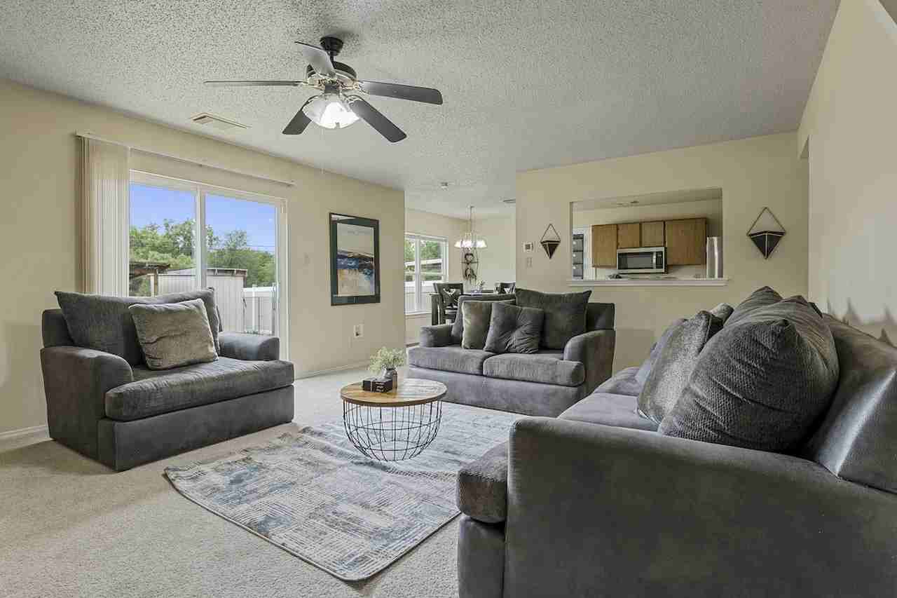 2166 Mossy Creek Dr - Photo 4 of 18