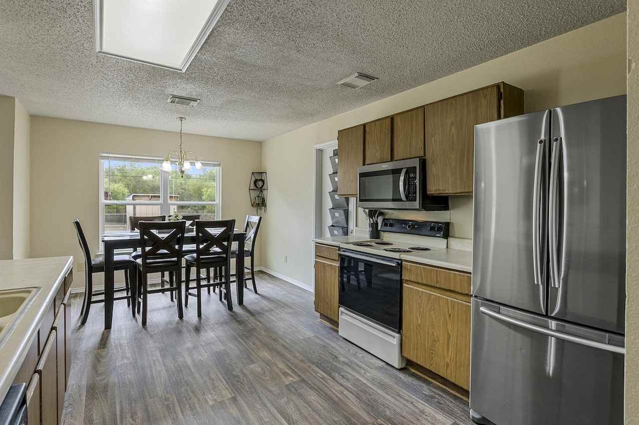 2166 Mossy Creek Dr - Photo 5 of 18