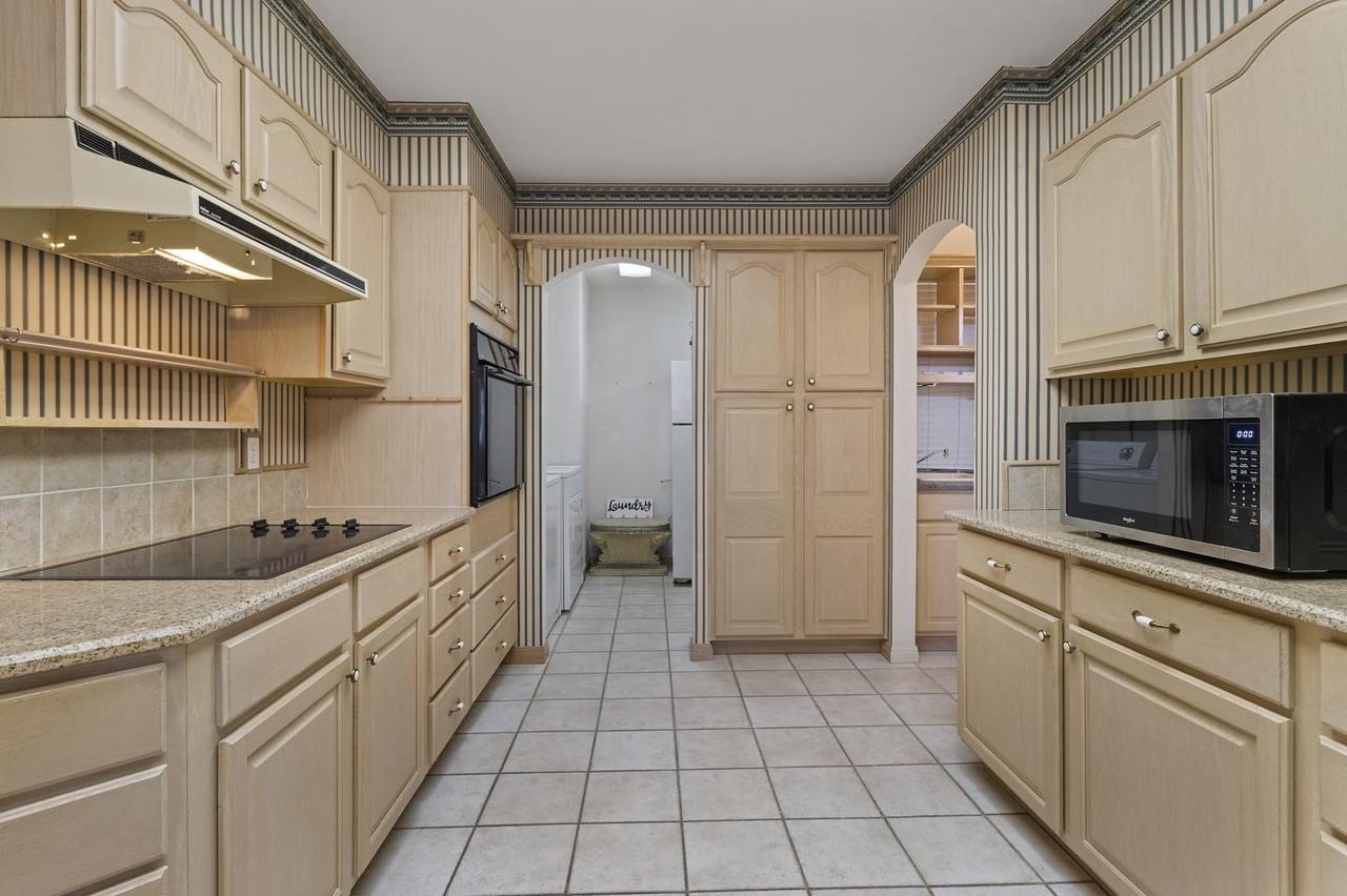 Spacious & Inviting Home in San Antonio – A Must-See! - Photo 6 of 18