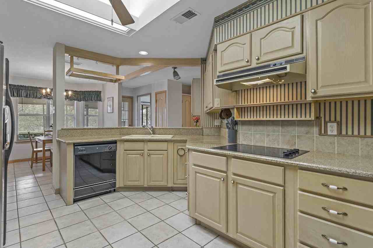 Spacious & Inviting Home in San Antonio – A Must-See! - Photo 5 of 18