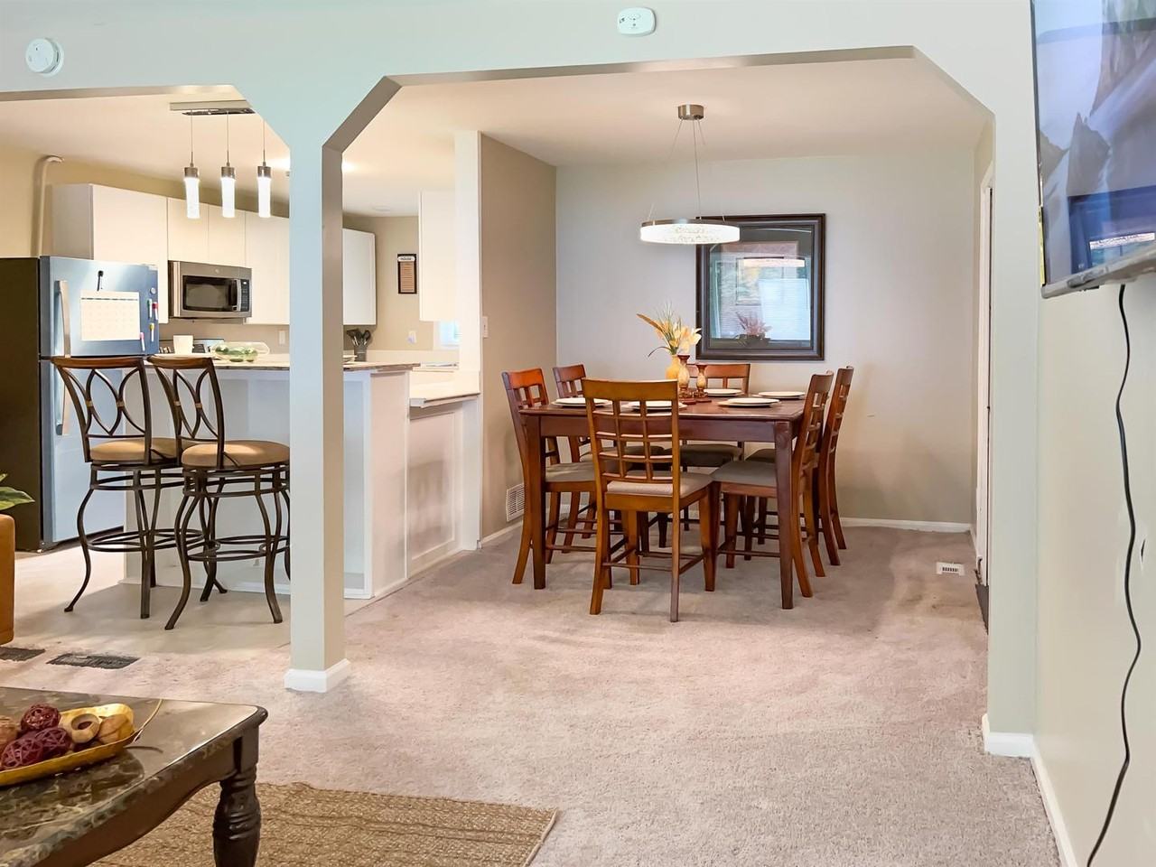 Modern Decatur Delight with Easy City Access - Photo 6 of 18