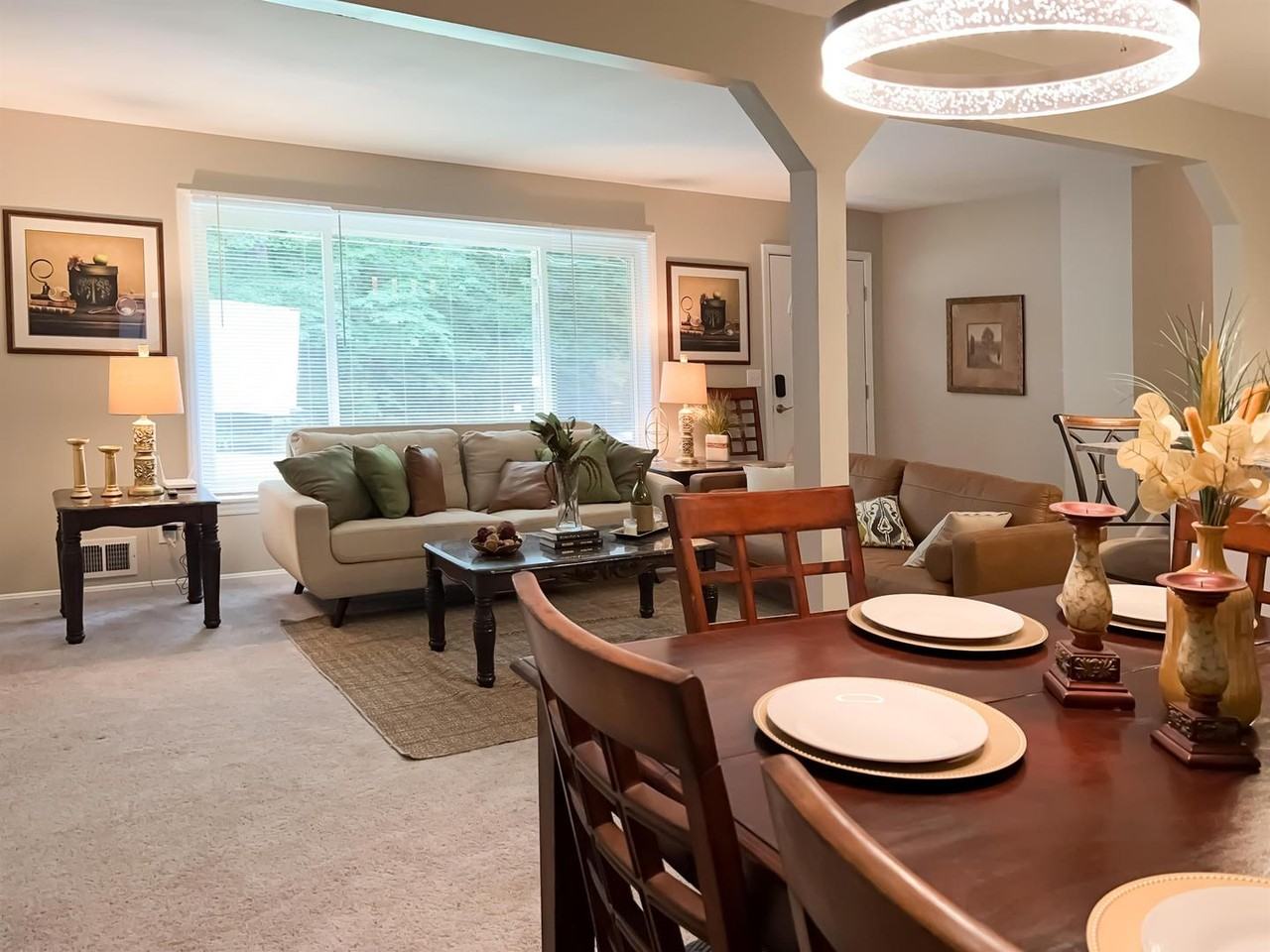 Modern Decatur Delight with Easy City Access - Photo 5 of 18