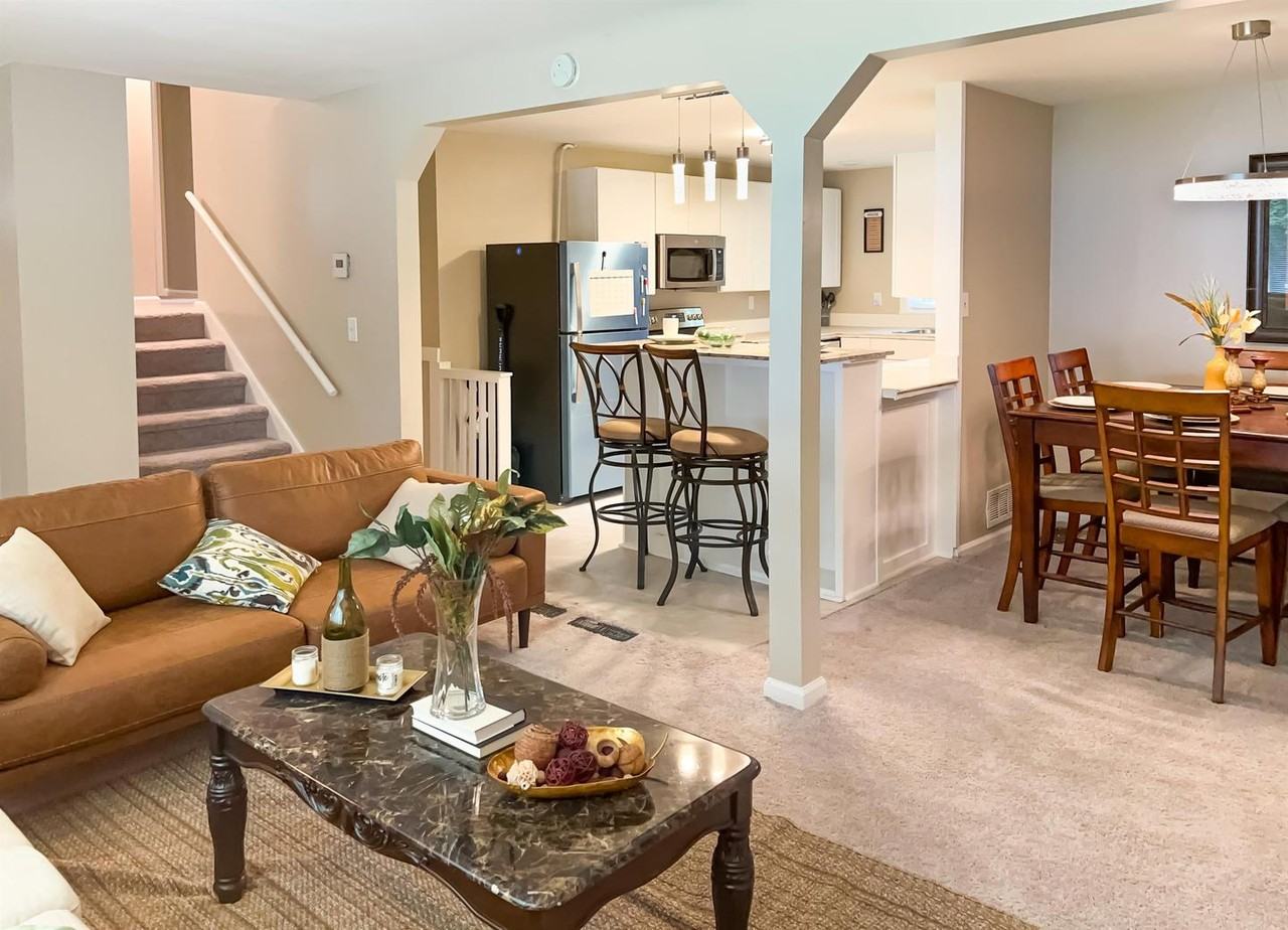 Modern Decatur Delight with Easy City Access - Photo 4 of 18