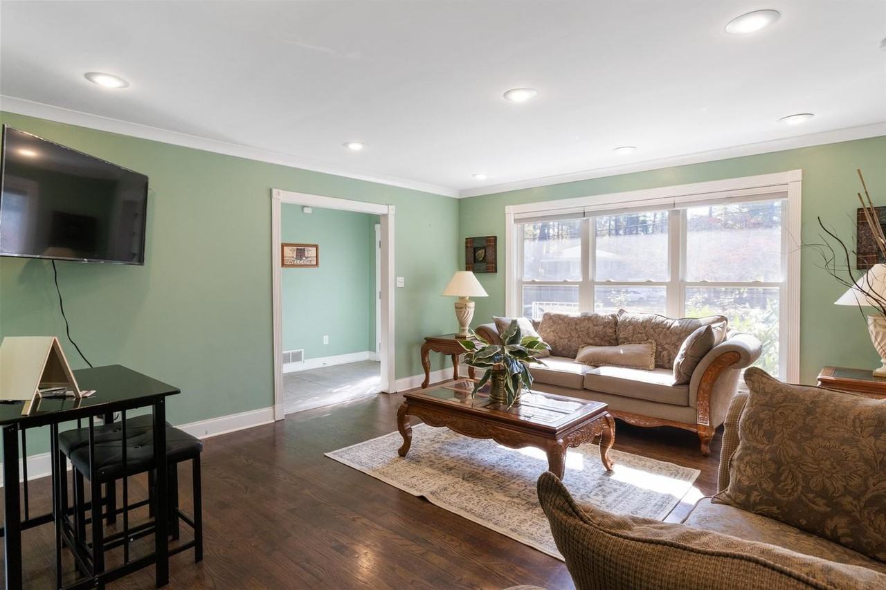 Serene Southwest Atlanta Escape with Room to Grow - Photo 4 of 20