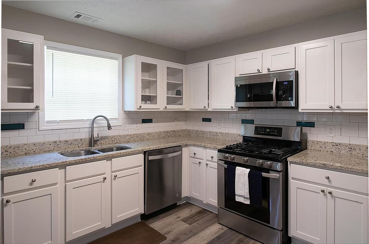 Cozy Conley Hideaway on a Quiet Cul-de-Sac with Endless Charm - Photo 4 of 16