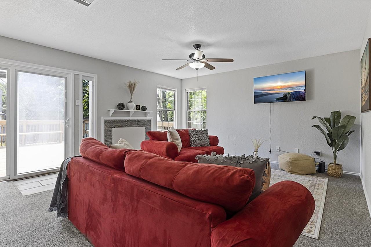 Modern Austin Home Near Walnut Creek Greenbelt - Photo 2 of 15