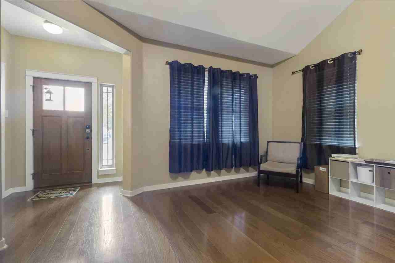 Beautifully updated home in a peaceful Georgetown neighborhood, ready for you! - Photo 2 of 11