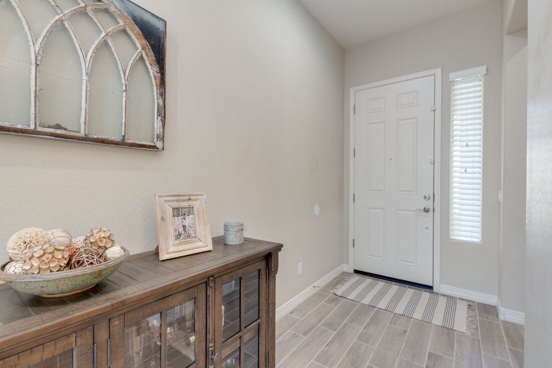 19685 E Walnut Rd - Photo 3 of 25