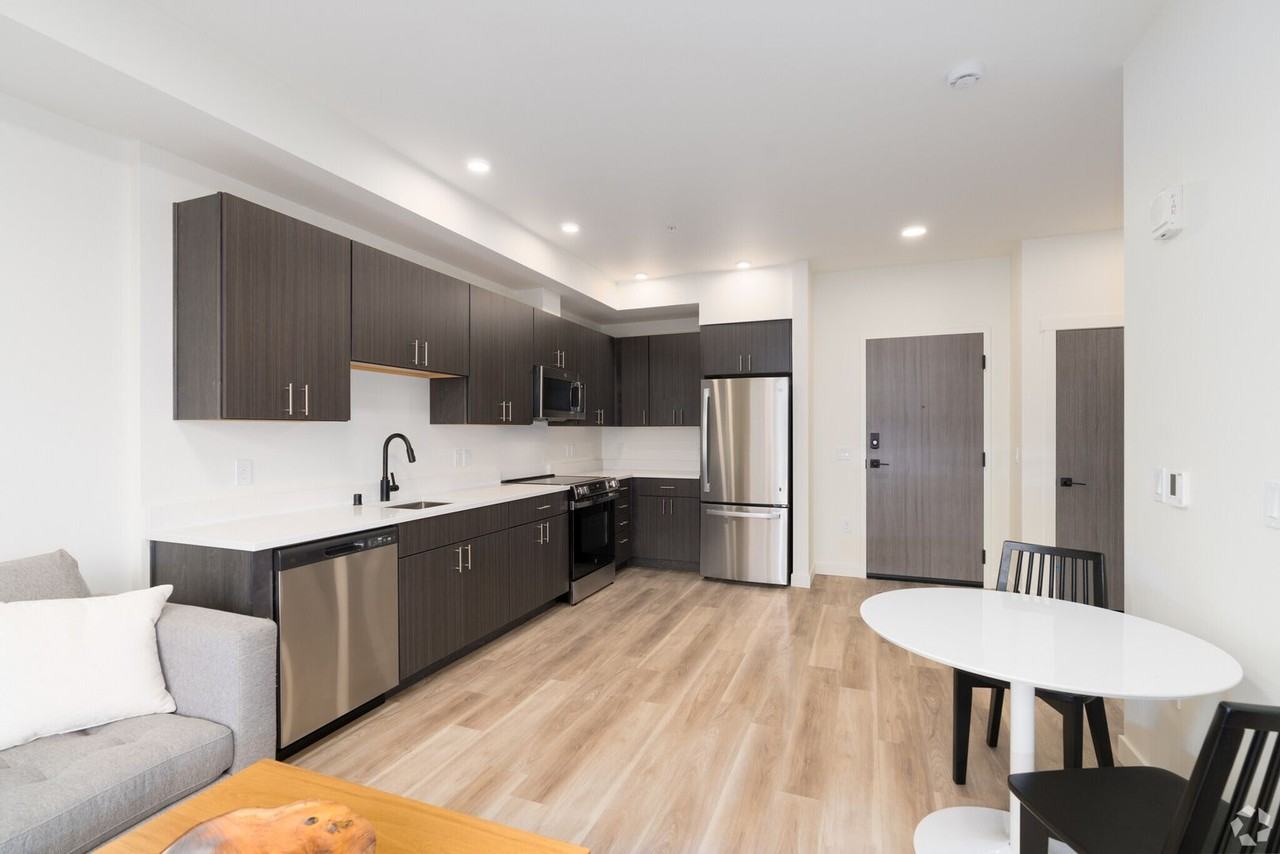 North Hill Millennium 1 - Photo 7 of 29