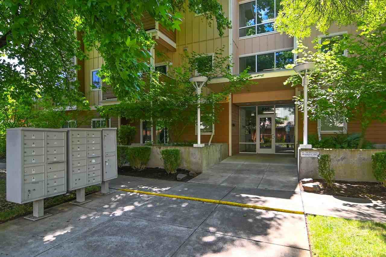 Pipers Landing - Photo 4 of 34