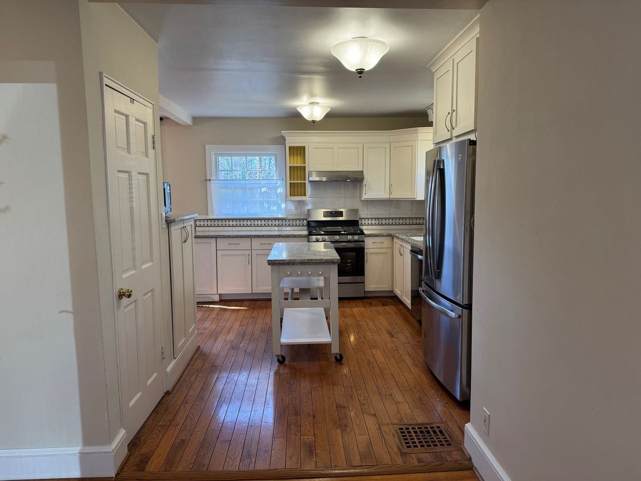 29 Canterbury Rd - Photo 6 of 45