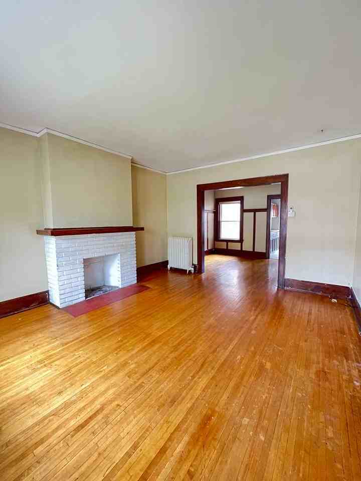 1730 E 5th St - Photo 3 of 16