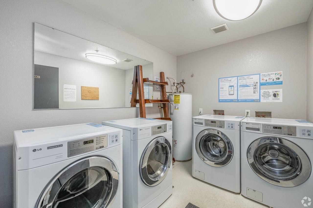 Arise Century - Photo 5 of 7