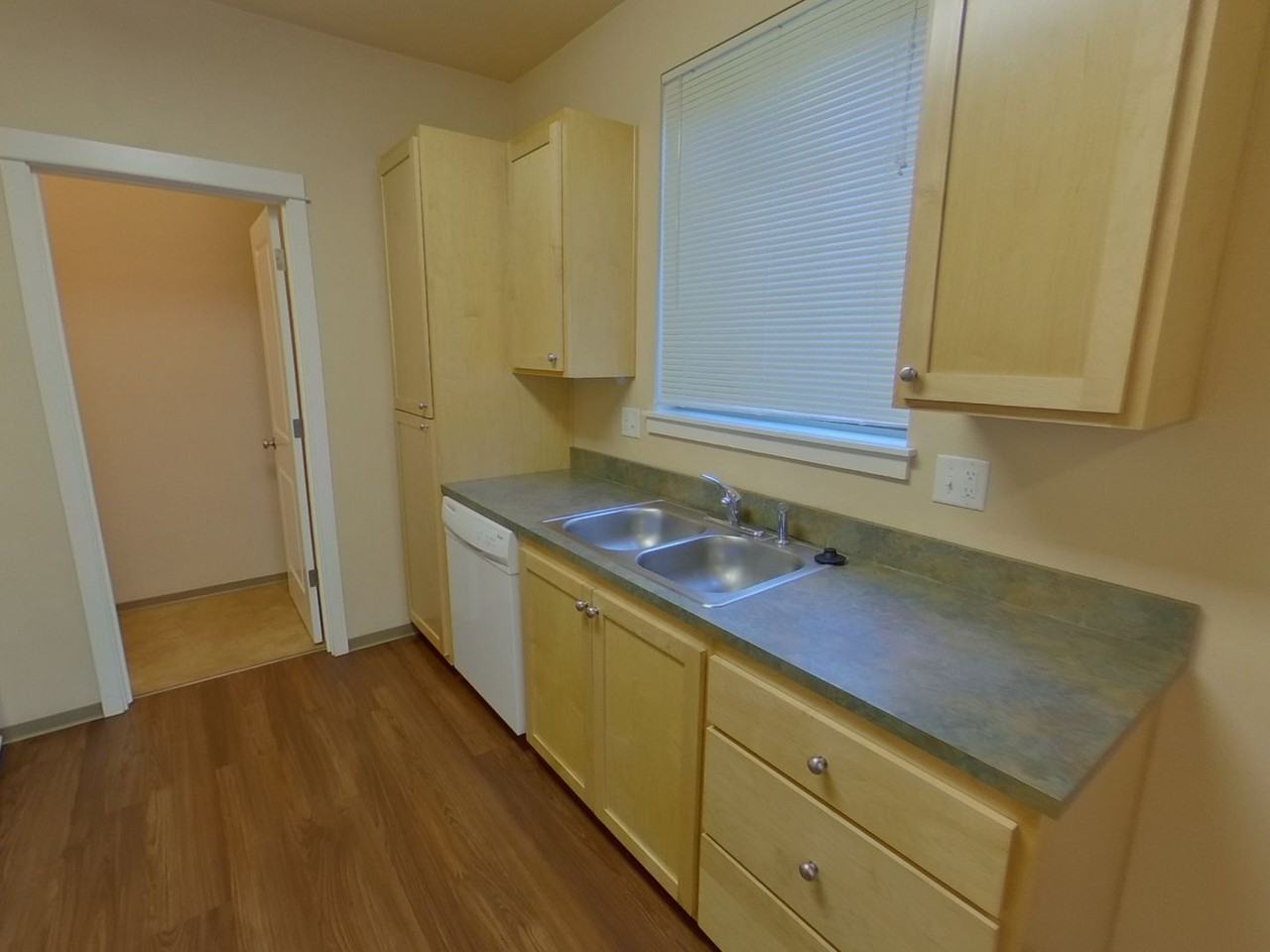 1571 Mill Street - Photo 7 of 37