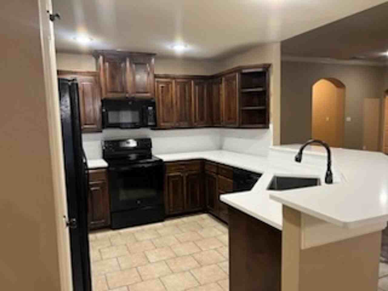 437 Maggie Cir - Photo 6 of 19