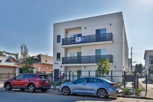 Premium Leo Apartments - Photo 1 of 1