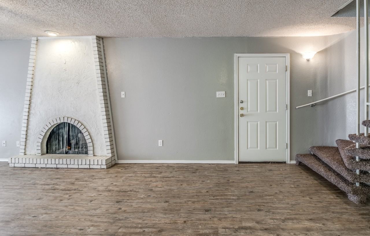 5302 Kenosha Ave - Photo 2 of 50