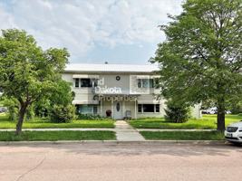 featured image of 612 E 11th Ave