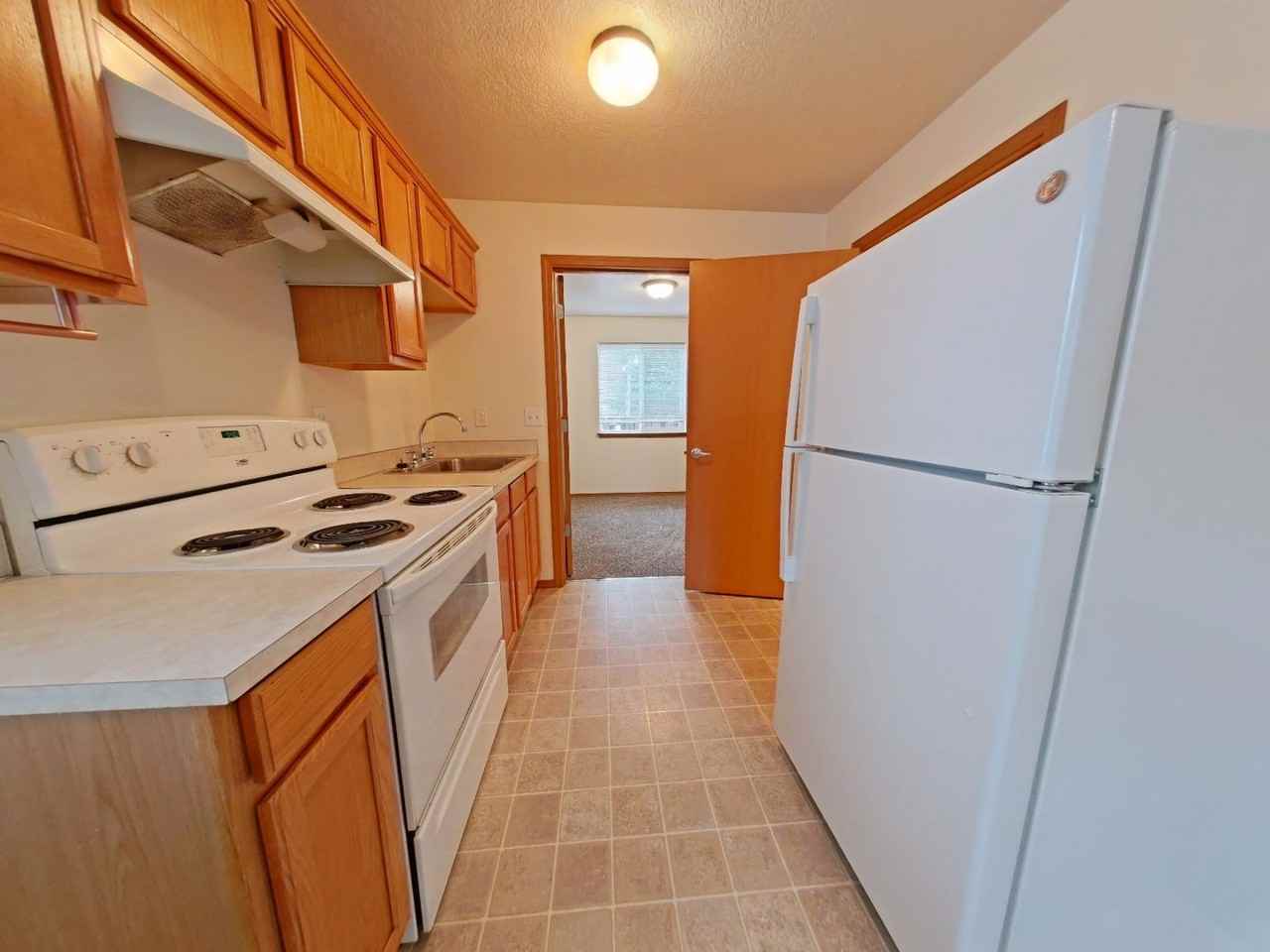 735 East 19th Alley - Photo 5 of 21