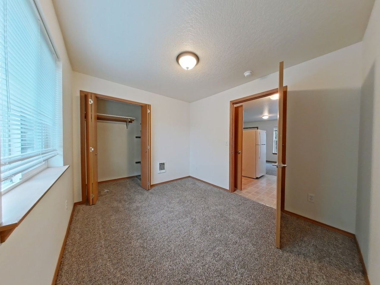 735 East 19th Alley - Photo 6 of 21