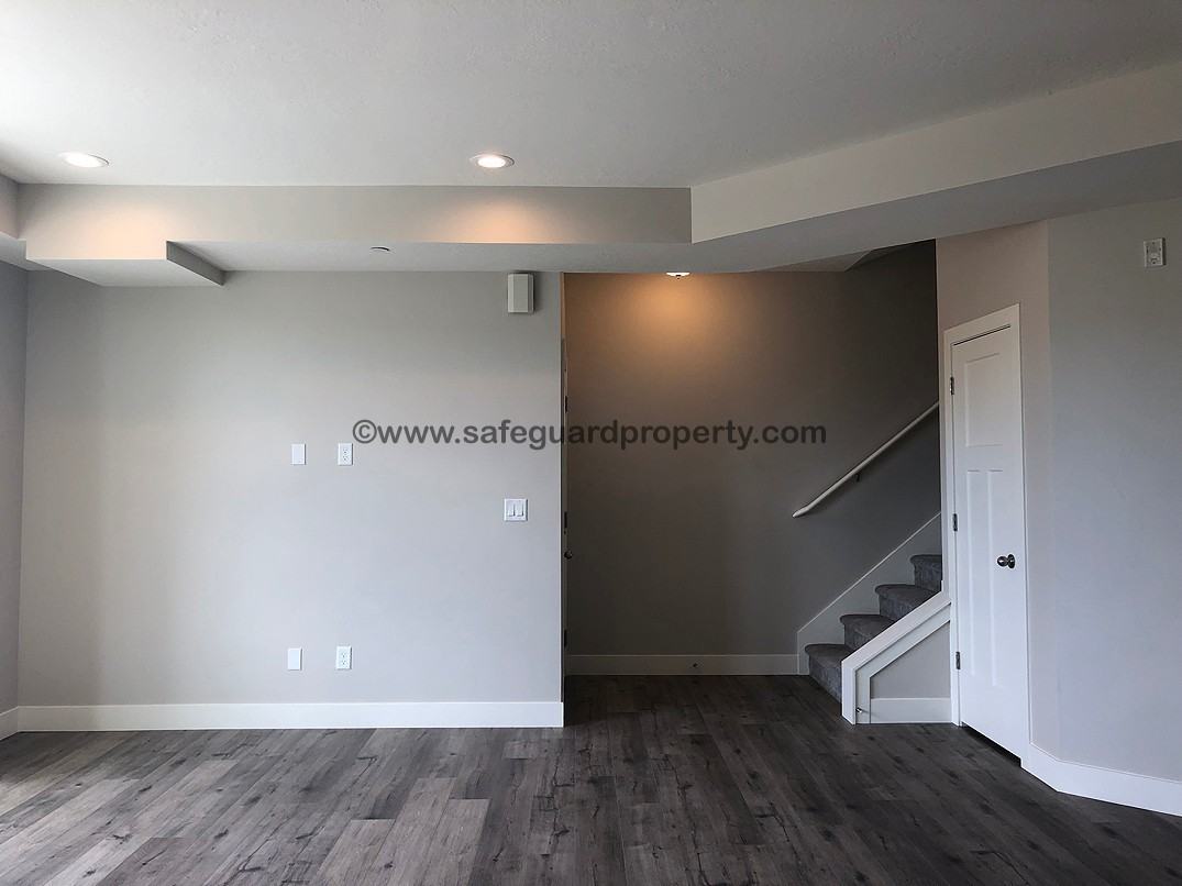 13447 S Silver Rock Ln - Photo 3 of 26