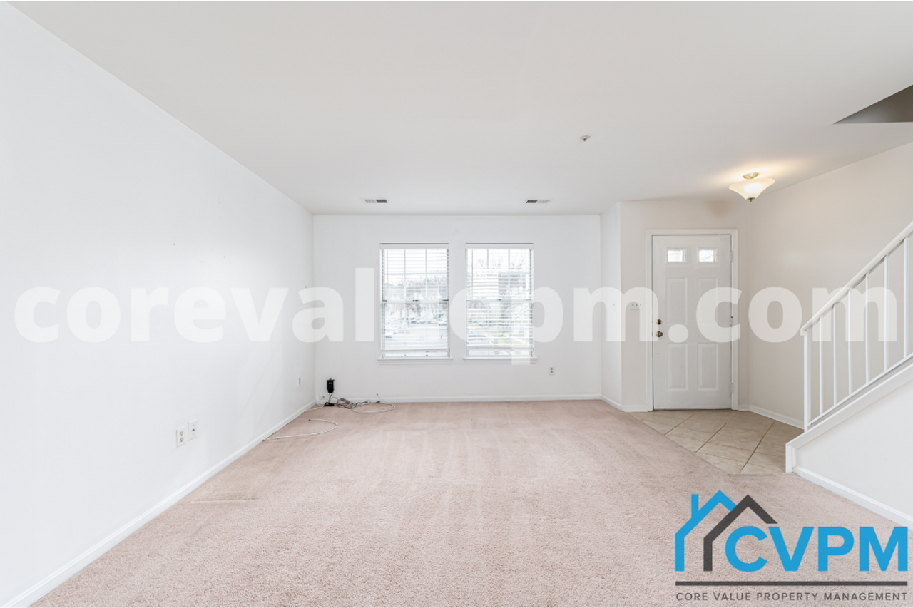 1425 Nestlewood Ct - Photo 4 of 25