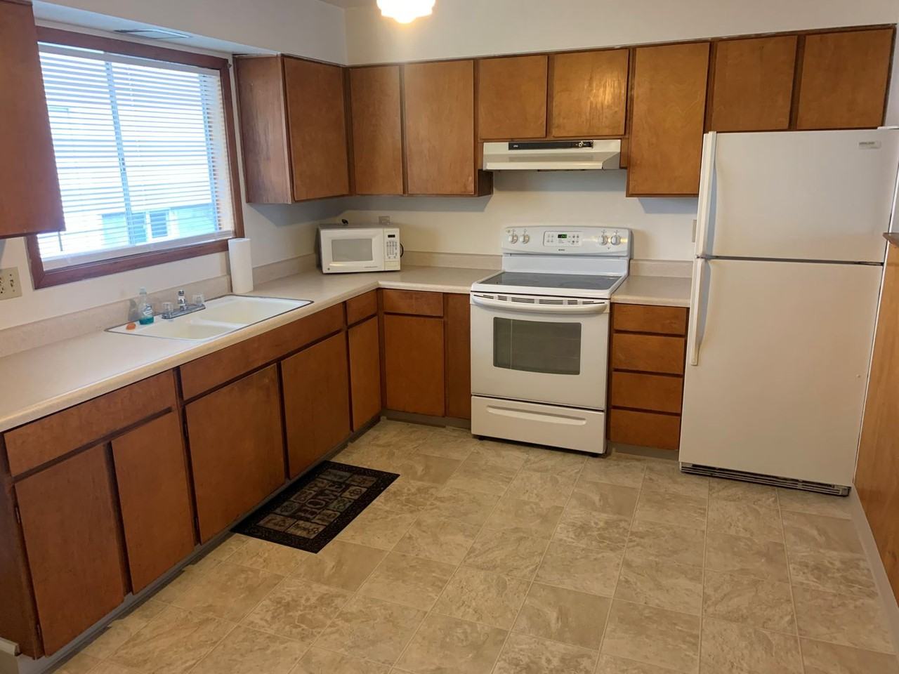 3202 Se Francis St - Photo 2 of 10