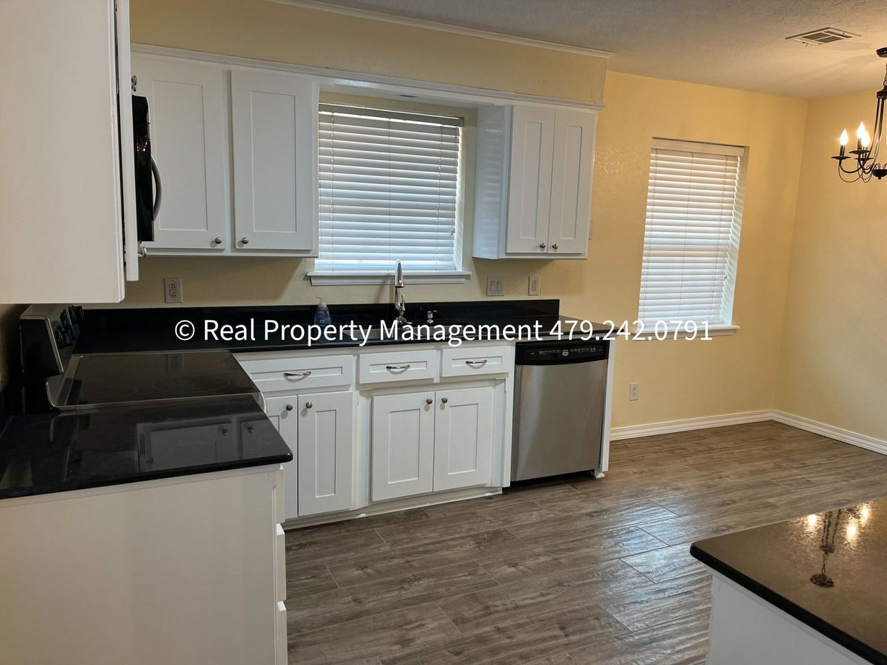 3200 S 56th St - Photo 7 of 28