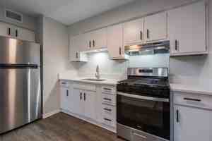 featured image of 3833 Cuming Street