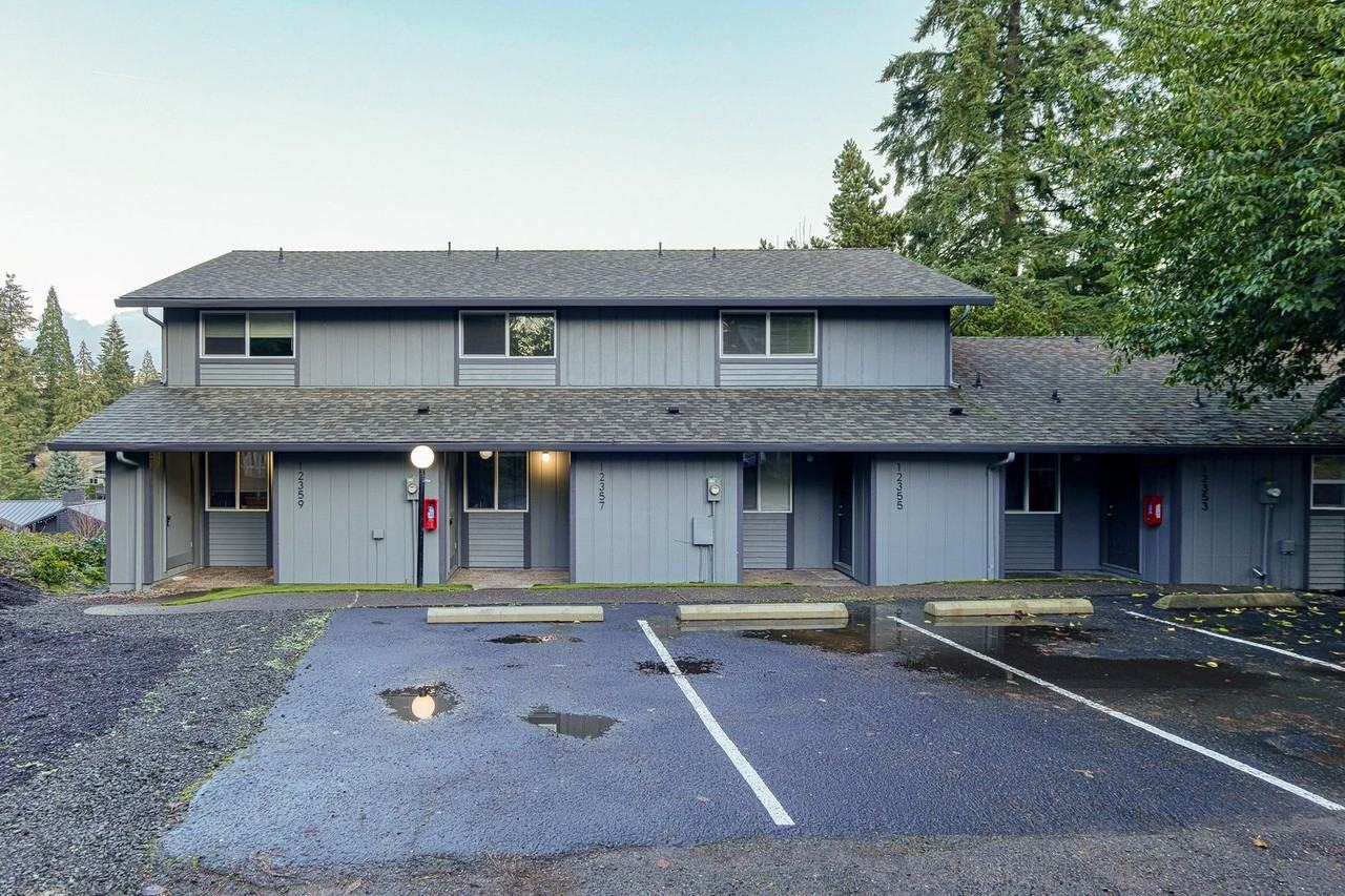 12353 Sw Walnut St - Photo 2 of 16