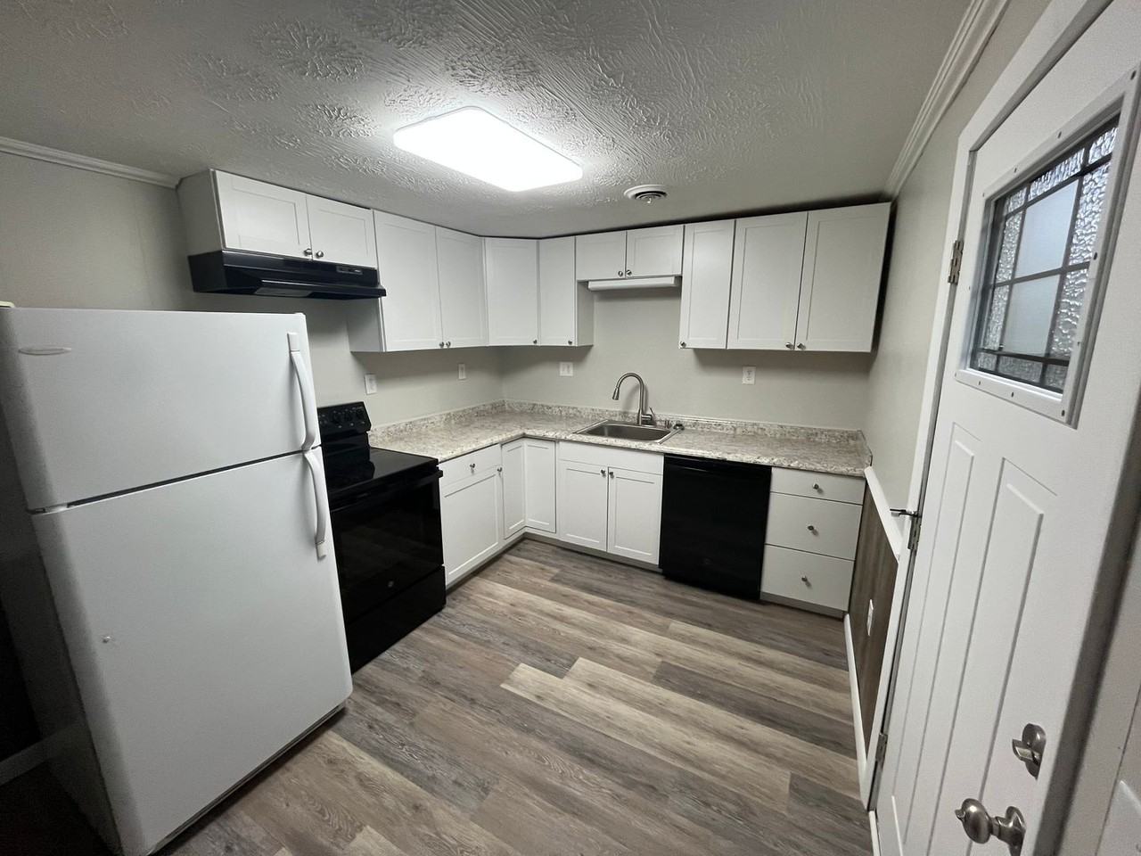 1364 Baileyton Main St - Photo 4 of 9