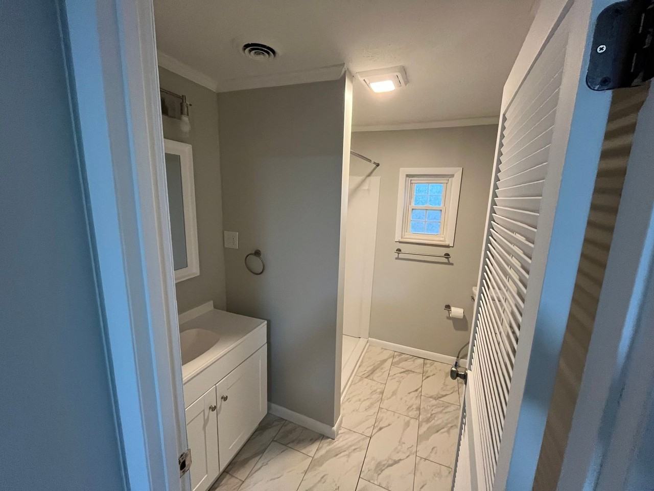 1364 Baileyton Main St - Photo 7 of 9