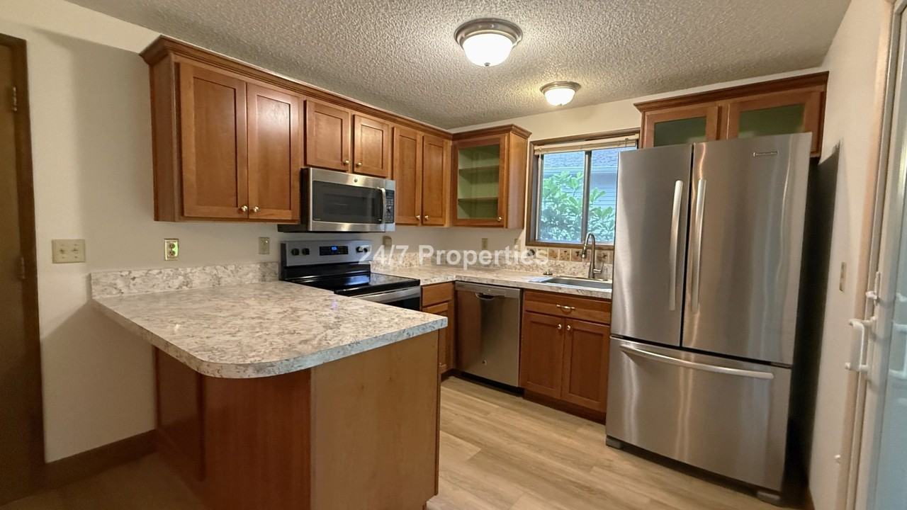 5320 Chinook Ct - Photo 6 of 20