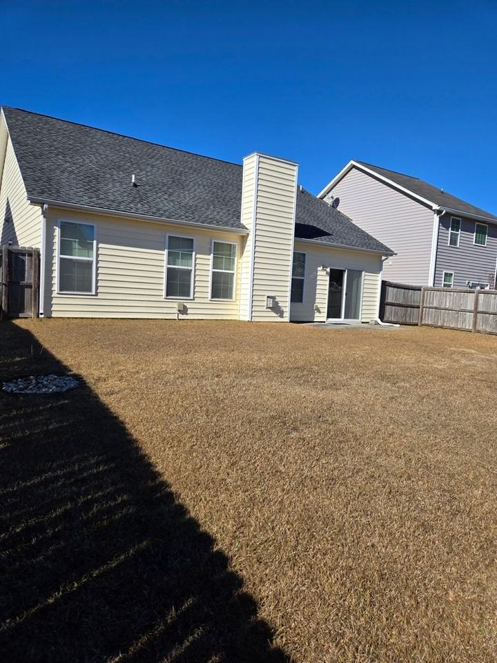 114 Marinella Dr - Photo 2 of 22