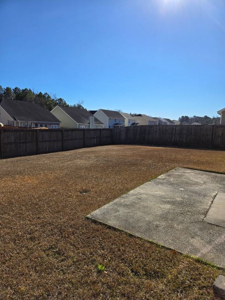 114 Marinella Dr - Photo 4 of 22