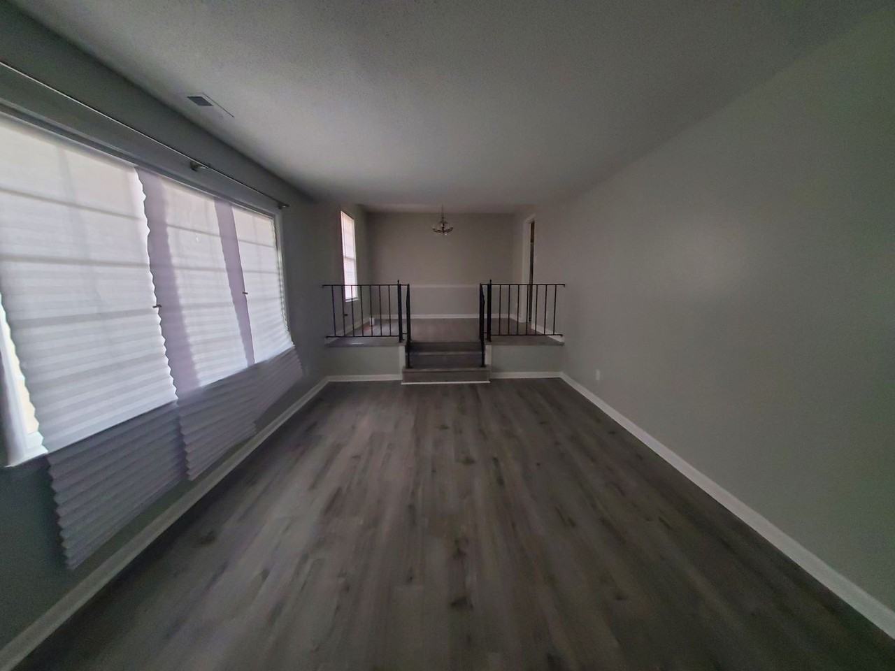 5229 Sundown Dr - Photo 2 of 27