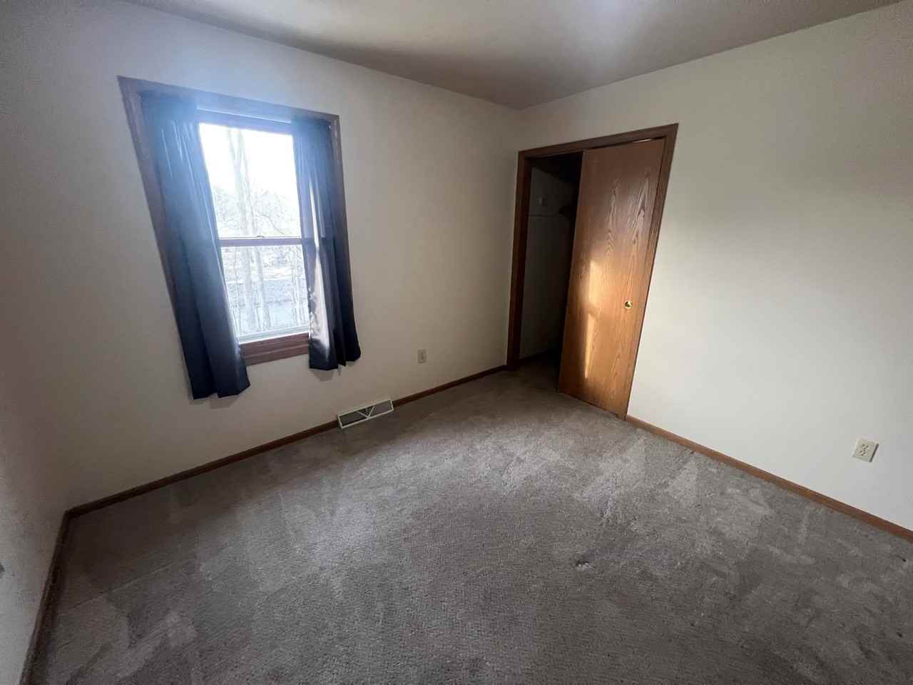 404 Racine St #D - Photo 5 of 11