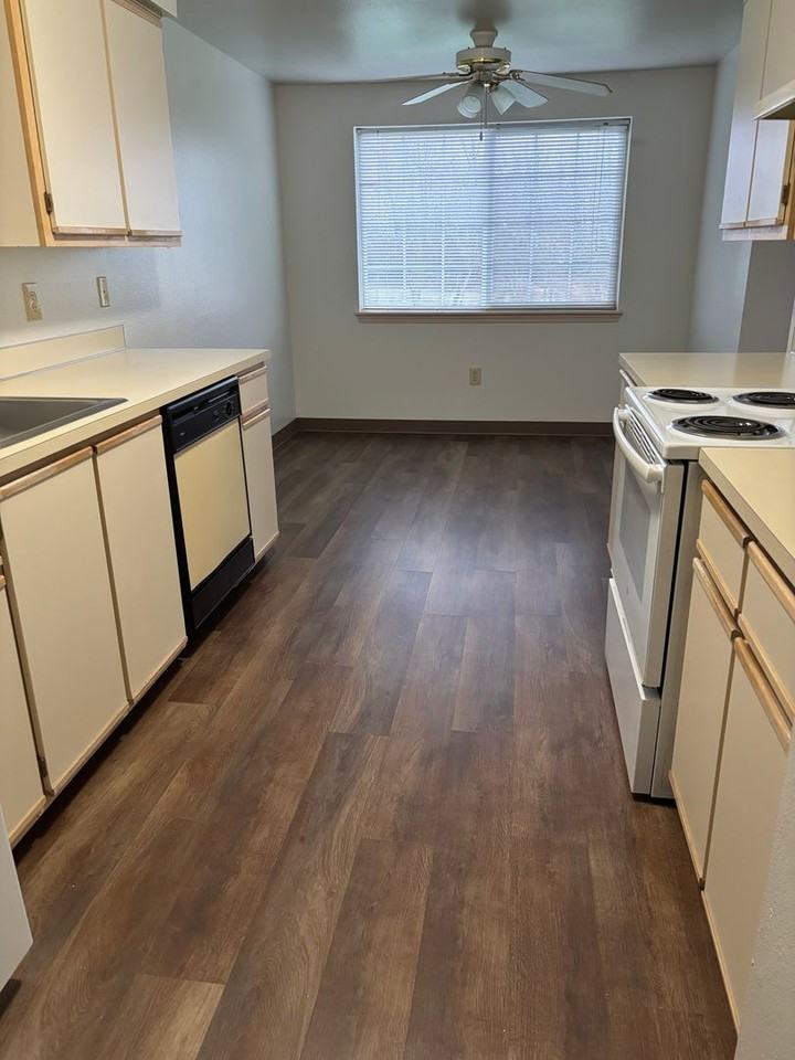 Bramblewood Apartments - Photo 2 of 13