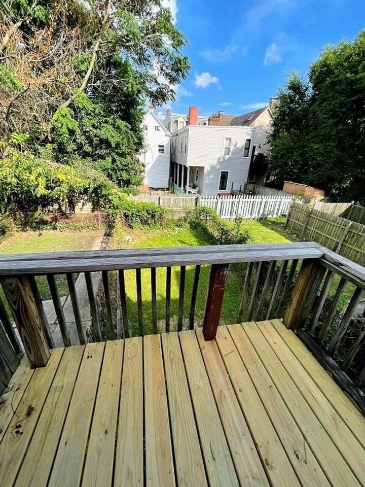 3232 Dawson St - Photo 5 of 16