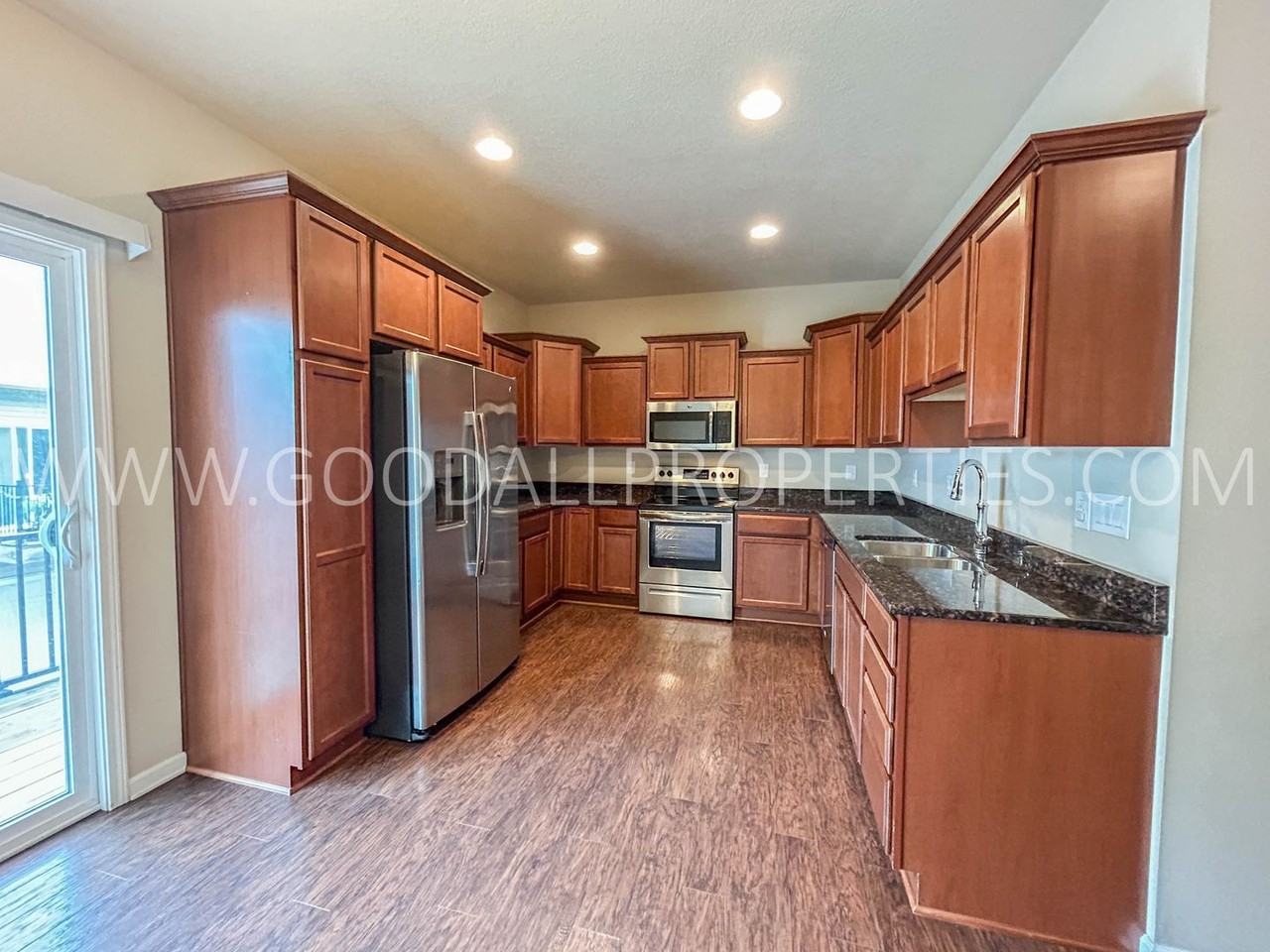 9120 Greenspire Dr #112 - Photo 2 of 20