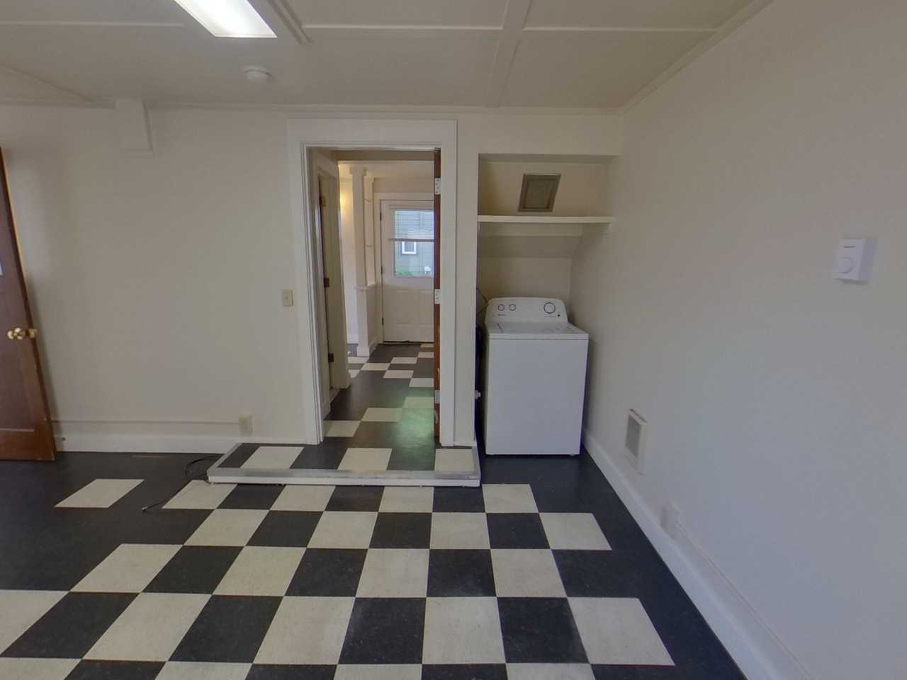 1740 Hilyard St - Photo 7 of 14