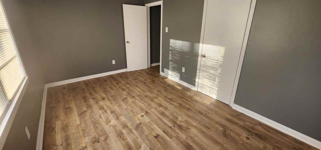 740 N 18th St - Photo 2 of 13