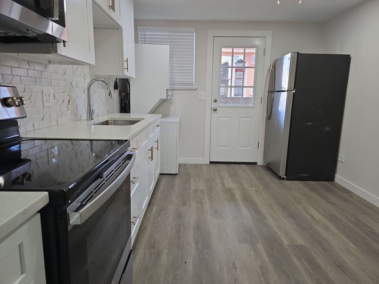 5380 W 3rd Pl #3 - Photo 5 of 22