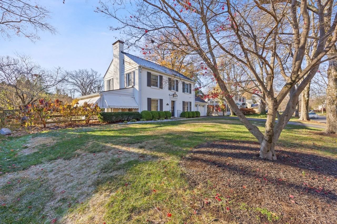 6923 Mount Vernon Ave - Photo 3 of 39