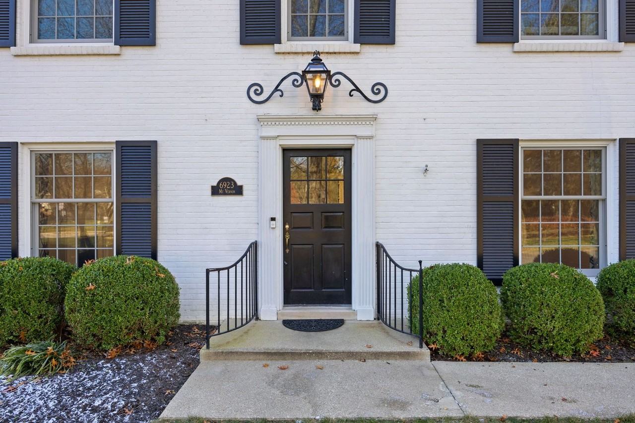 6923 Mount Vernon Ave - Photo 7 of 39